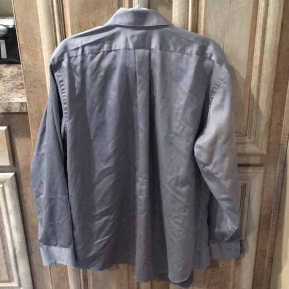 Gray Color Men’s Long Sleeve Button Down Shirt - Picture 4 of 8